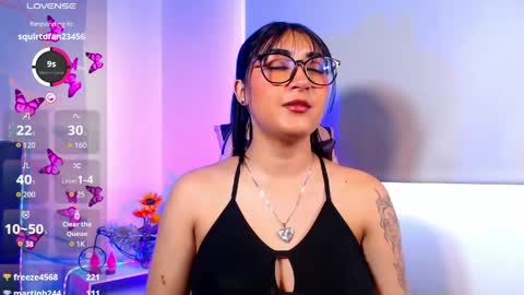 Marian online show from May 2026 07:56:01 PM