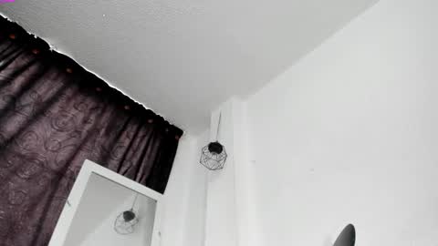 marianne online show from February 2025 09:15:01 PM