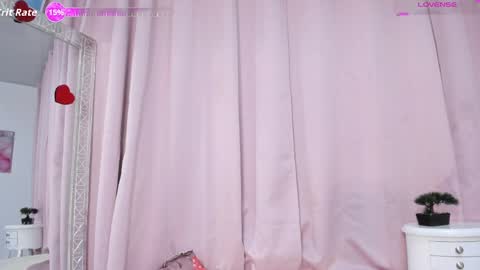 Snapshot of marianrosse chatting on April 2026 07:40:02 PM marianrosse online show from April 2026 07:40:02 PM