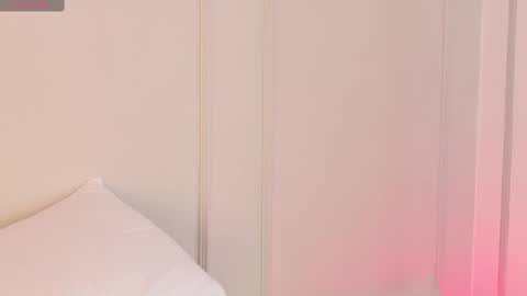 Snapshot of mariapettit chatting on October 2025 10:56:02 AM Maria Pettit online show from October 2025 10:56:02 AM