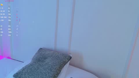 Snapshot of mariapettit chatting on October 2025 11:17:01 AM Maria Pettit online show from October 2025 11:17:01 AM