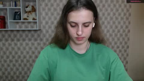 Snapshot of mariatess_ chatting on April 2026 11:58:01 AM Mariia online show from April 2026 11:58:01 AM