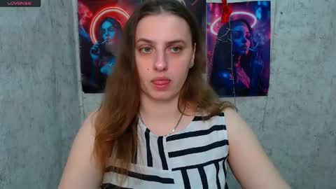 Snapshot of mariatess_ chatting on April 2026 10:21:02 AM Mariia online show from April 2026 10:21:02 AM