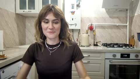 Elianor online show from April 2026 06:28:01 PM