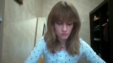 Elianor online show from April 2026 01:26:01 PM