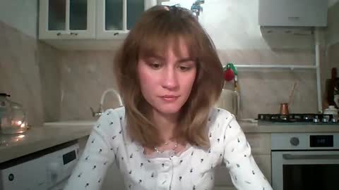 Elianor online show from May 2026 06:23:02 PM