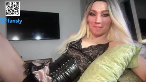 Mari online show from January 2025 02:52:01 PM