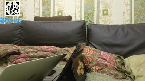 Mari online show from January 2025 03:44:01 PM