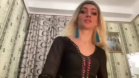 Mari online show from March 2025 04:57:01 PM