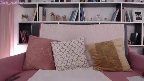 Snapshot of marie_antoinette62 chatting on December 2024 07:36:01 PM Maria online show from December 2024 07:36:01 PM