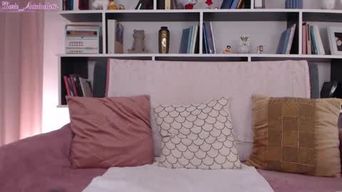 Snapshot of marie_antoinette62 chatting on September 2025 06:07:02 AM Maria online show from September 2025 06:07:02 AM