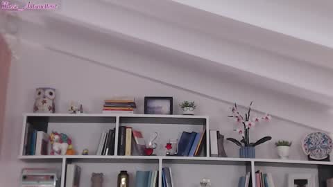 Snapshot of marie_antoinette62 chatting on November 2025 07:57:01 PM Maria online show from November 2025 07:57:01 PM