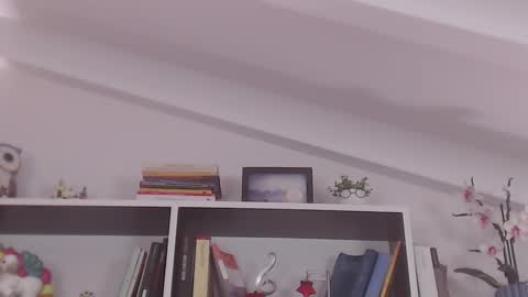 Snapshot of marie_antoinette62 chatting on December 2025 06:04:02 PM Maria online show from December 2025 06:04:02 PM