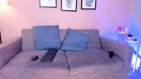 marie_bass online show from April 2026 01:17:01 PM