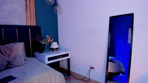 marie_bass online show from June 2026 01:39:02 PM