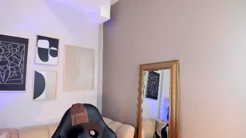 marie_bass online show from June 2026 01:41:02 PM