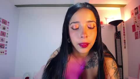 Nicolle online show from May 2026 03:55:02 AM