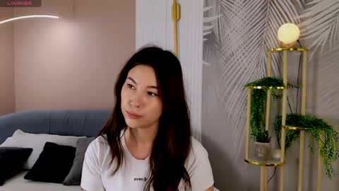 Marie LEAVE YOUR  WITH ME online show from May 2026 05:15:01 AM