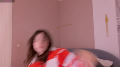 Marie LEAVE YOUR  WITH ME online show from May 2026 05:02:02 AM