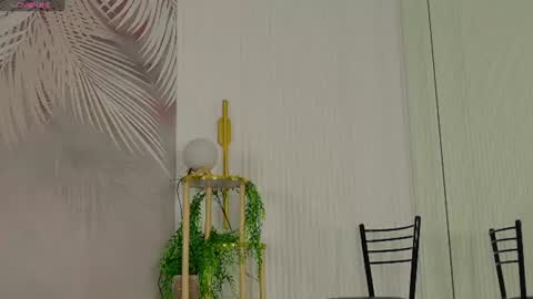 Marie LEAVE YOUR  WITH ME online show from June 2026 05:23:02 AM