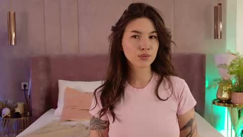 Marie LEAVE YOUR  WITH ME online show from July 2026 06:36:02 PM