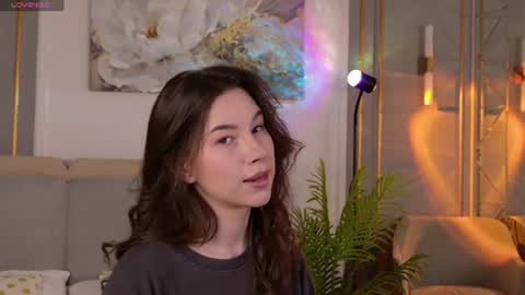 Marie LEAVE YOUR  WITH ME online show from July 2026 05:05:02 PM