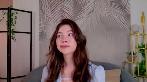 Marie LEAVE YOUR  WITH ME online show from July 2026 05:25:01 AM