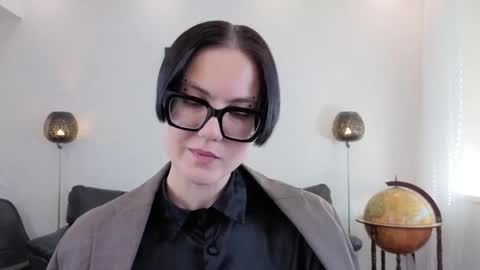 Marie Fitch online show from June 2026 03:35:01 AM