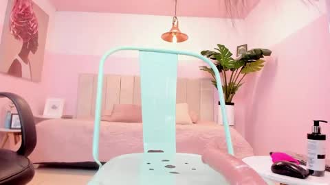 Marie online show from January 2025 07:17:01 AM