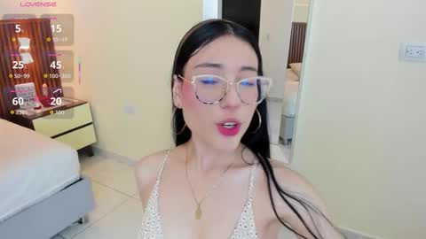 MARIE  online show from January 2026 12:44:02 PM