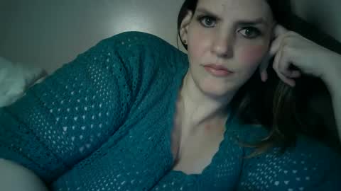 Snapshot of mariejojo chatting on February 2025 04:27:01 AM Mariejojo online show from February 2025 04:27:01 AM