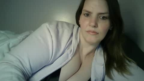 Snapshot of mariejojo chatting on February 2025 09:28:01 PM Mariejojo online show from February 2025 09:28:01 PM