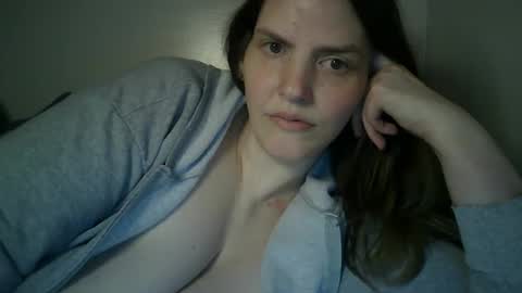 Snapshot of mariejojo chatting on February 2025 04:37:02 AM Mariejojo online show from February 2025 04:37:02 AM
