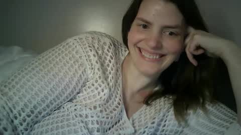 Snapshot of mariejojo chatting on February 2025 01:57:02 AM Mariejojo online show from February 2025 01:57:02 AM