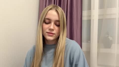 Snapshot of marielademopoulos chatting on February 2026 03:35:02 PM Sofia online show from February 2026 03:35:02 PM