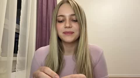 Snapshot of marielademopoulos chatting on February 2026 03:21:01 PM Sofia online show from February 2026 03:21:01 PM