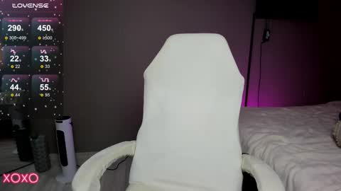 Maria  online show from October 2025 01:31:01 PM