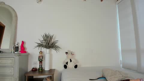 Snapshot of marihana_one1 chatting on February 2025 10:42:02 PM Marihana online show from February 2025 10:42:02 PM