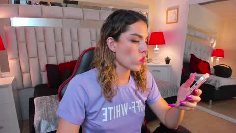 mariiahneedles online show from February 2025 09:14:01 PM