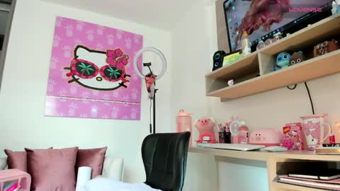 Mariana online show from January 2025 08:43:01 PM