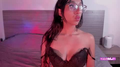 Snapshot of marijaneh chatting on February 2025 11:47:02 AM Luna Dulk online show from February 2025 11:47:02 AM