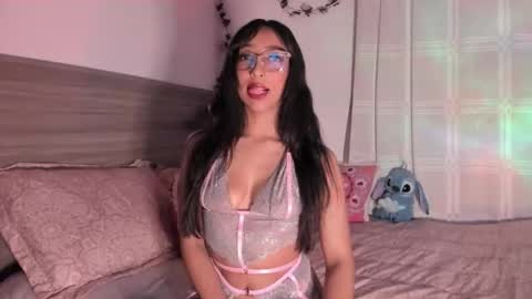 Snapshot of marijaneh chatting on December 2025 09:14:01 AM Luna Dulk online show from December 2025 09:14:01 AM