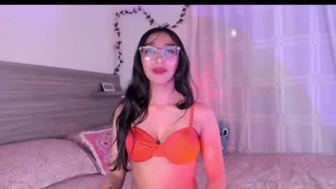 Snapshot of marijaneh chatting on December 2025 12:36:02 PM Luna Dulk online show from December 2025 12:36:02 PM