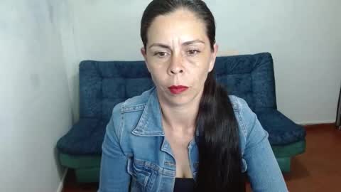  Marilyn  online show from October 2025 08:40:01 PM