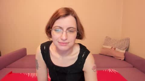 Marilyn online show from October 2025 11:16:02 PM