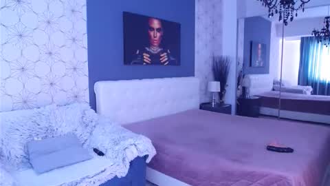 Snapshot of marimais chatting on October 2025 06:45:02 AM Mary Mais online show from October 2025 06:45:02 AM