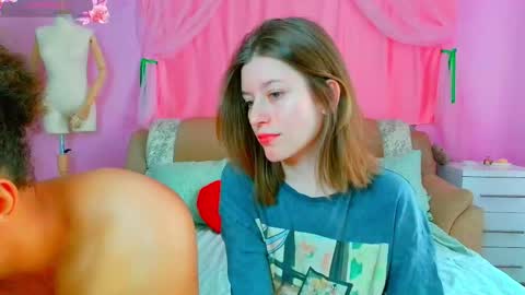 Snapshot of marinaxmonroe chatting on May 2026 11:27:02 AM MarinaxMonroe online show from May 2026 11:27:02 AM