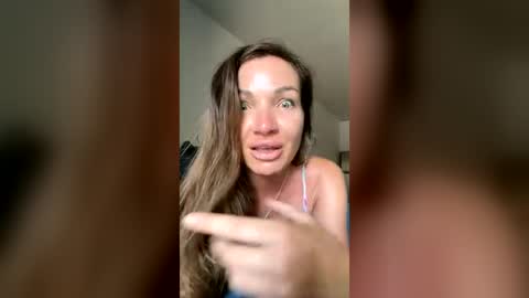Snapshot of marinellasiberia chatting on July 2026 10:05:02 PM marinellasiberia online show from July 2026 10:05:02 PM