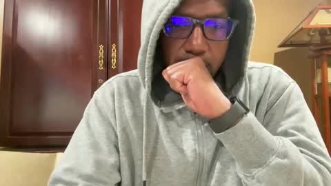 MARIOLUIGIHOT online show from October 2025 01:57:01 AM