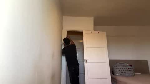 mariov43 online show from November 2025 10:03:02 AM